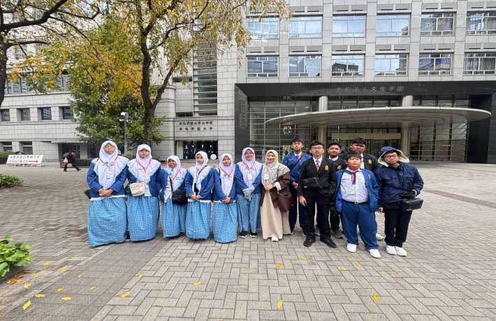 Japan Jambore: Aksi Siswa Al Falah Darmo Menjelajah Budaya dan Kampus Ternama di Negeri Sakura